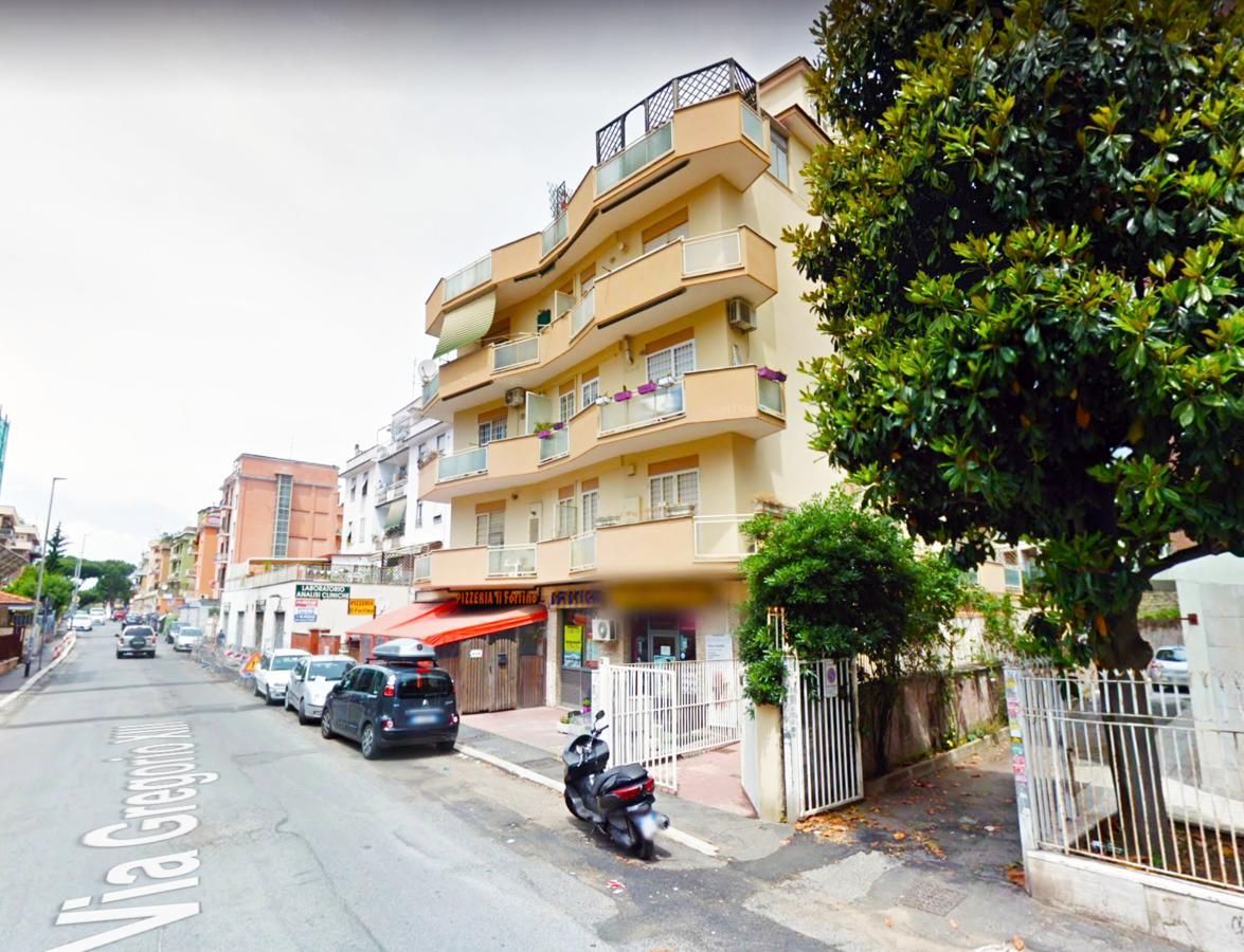 Con Magnifico Terrazzo Vicino A Metropolitana E Vaticano Apartamento *